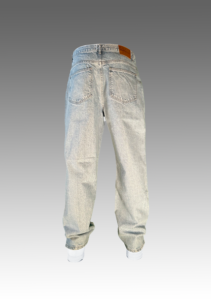 DENIM LOOSE FIT light blue washed